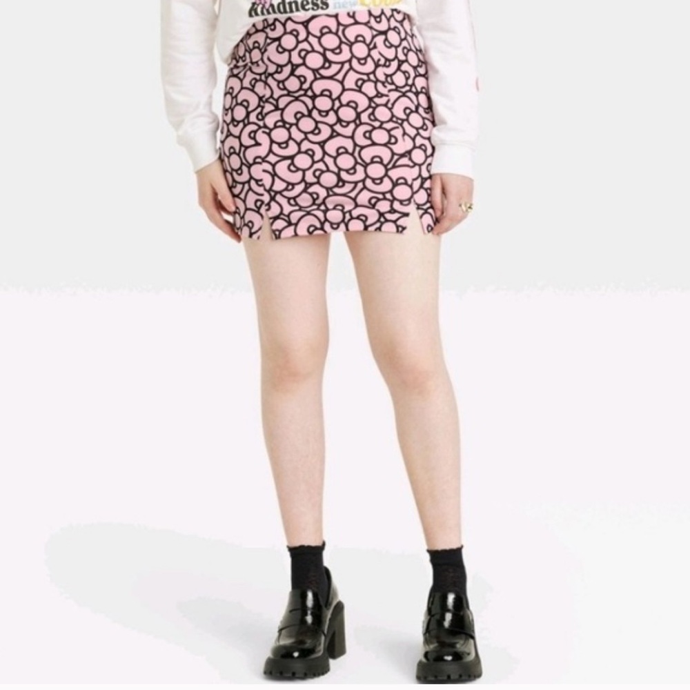 HELLO KITTY X TARGET PINK BOW 🎀 MINI SKIRT NWT SIZE XSMALL